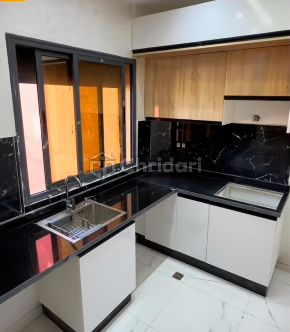 3-bedroom apartment for sale in Mhamid 9