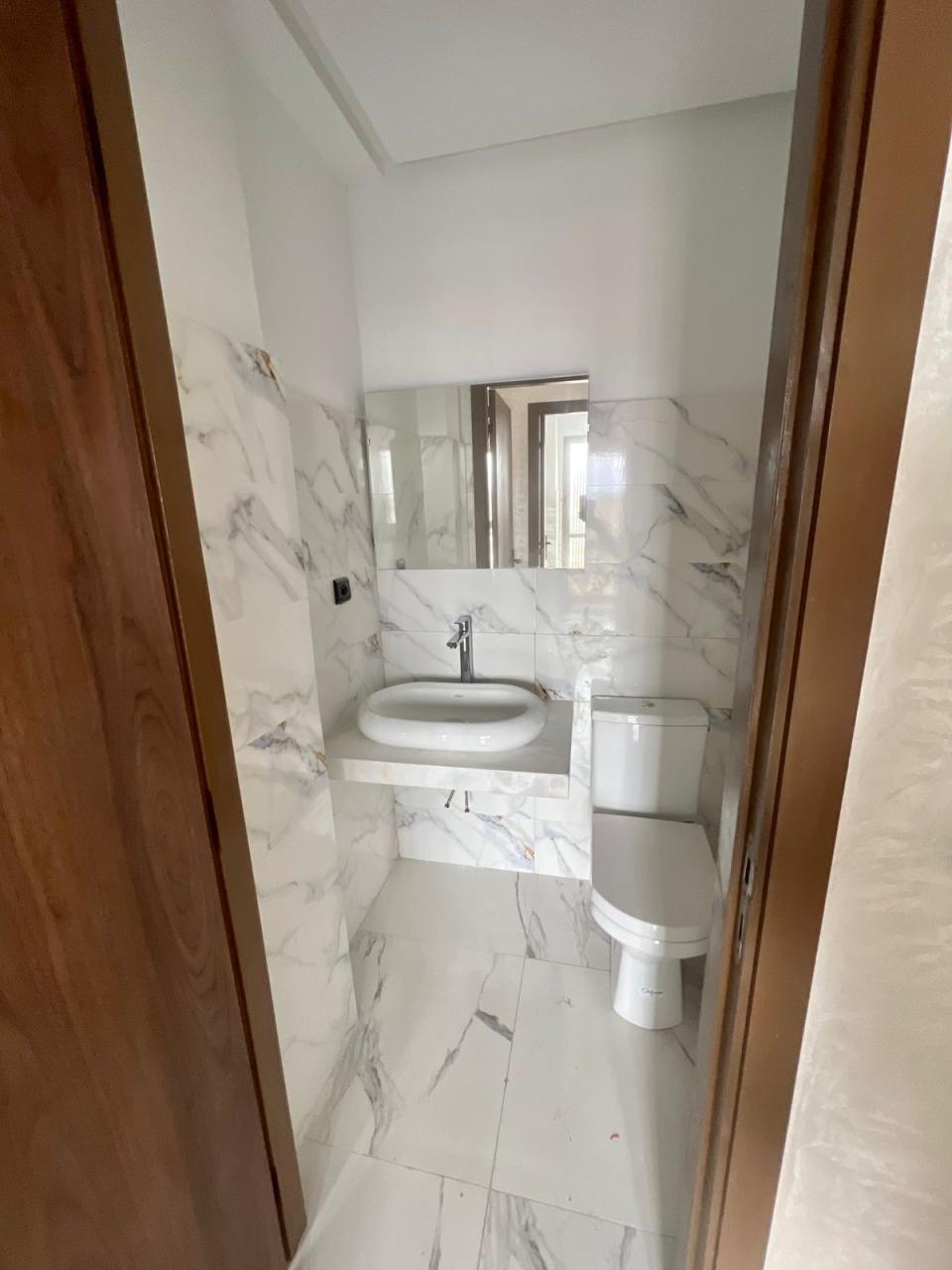 شقة في الدار البيضاء