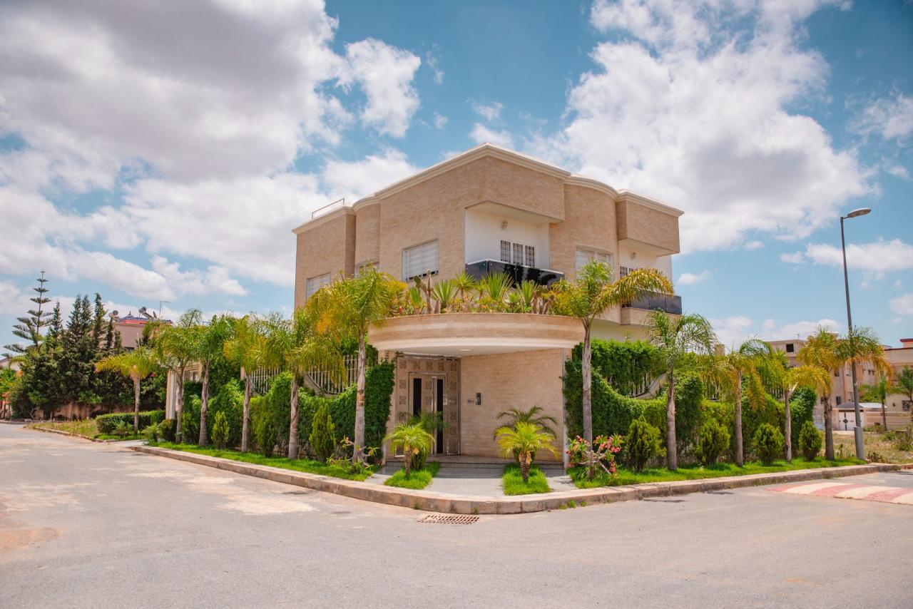 Terrain villa de 363 m² à vendre à Salé
