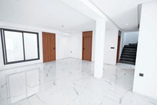 Villa neuve à vendre à Fès