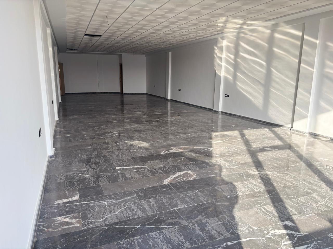 Plateau bureau moderne