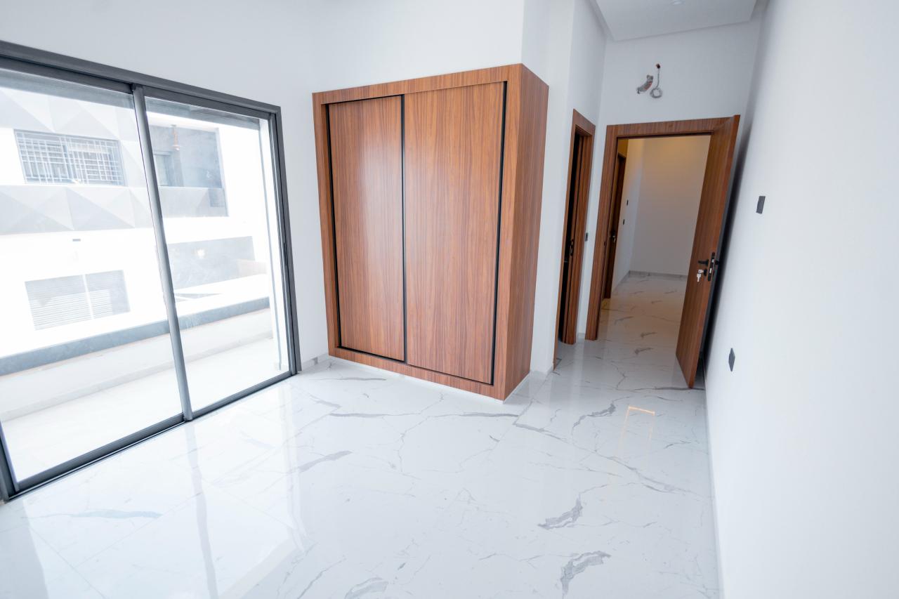 Villa neuve à vendre à Fès