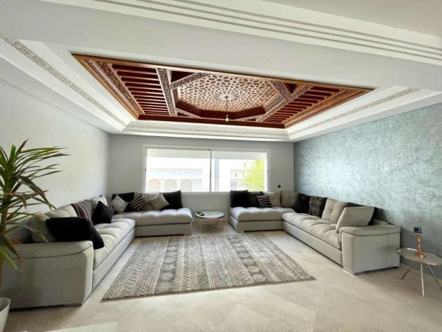 Villa neuve à vendre à Fès