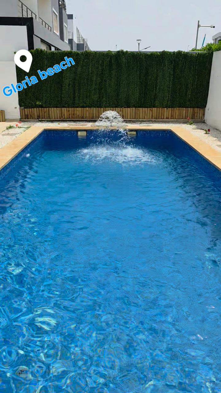 شاطئ غلوريا